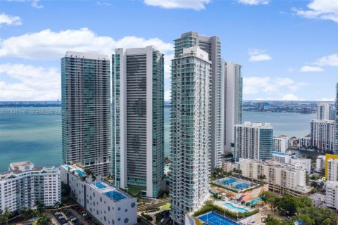 Condominio en venta en Miami, Florida, 1 dormitorio, 87.33 m2 № 2055846 - foto 14