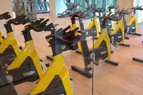 Condominio en venta en Miami, Florida, 1 dormitorio, 87.33 m2 № 2055846 - foto 9