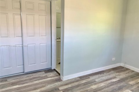 Apartment in Fort Lauderdale, Florida 1 bedroom № 1971408 - photo 11