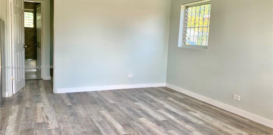 Apartment in Fort Lauderdale, Florida 1 bedroom № 1971408