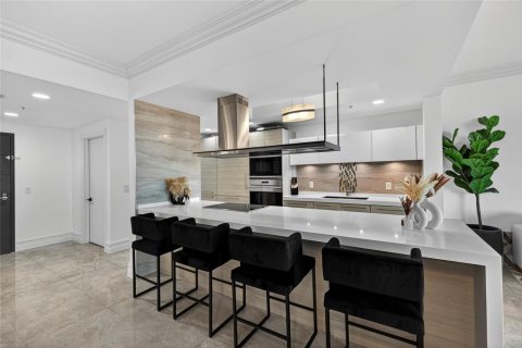 Condo in Aventura, Florida, 3 bedrooms  № 2082580 - photo 7