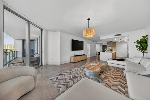 Condo in Aventura, Florida, 3 bedrooms  № 2082580 - photo 12