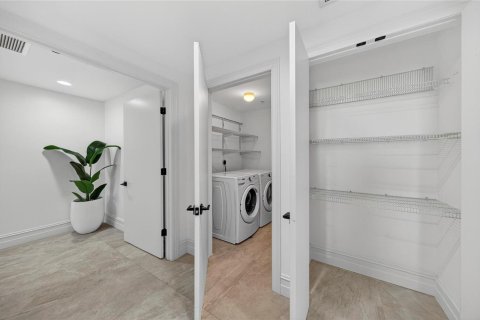 Condo in Aventura, Florida, 3 bedrooms  № 2082580 - photo 23