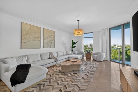 Condo in Aventura, Florida, 3 bedrooms  № 2082580 - photo 13