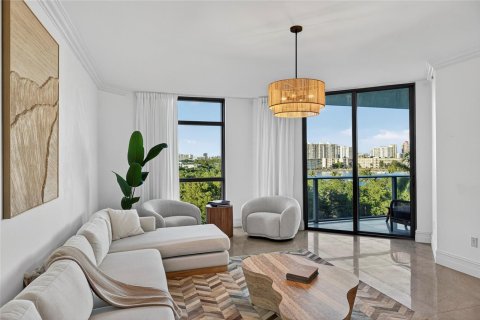 Condo in Aventura, Florida, 3 bedrooms  № 2082580 - photo 14