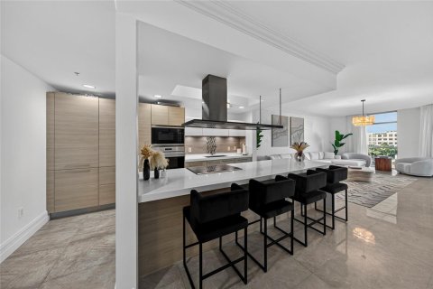 Condo in Aventura, Florida, 3 bedrooms  № 2082580 - photo 6