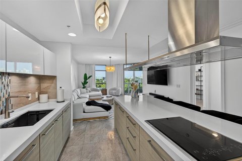 Condo in Aventura, Florida, 3 bedrooms  № 2082580 - photo 10
