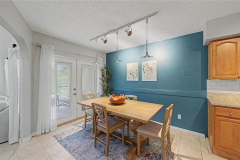 Adosado en venta en Tampa, Florida, 3 dormitorios, 123.56 m2 № 2236393 - foto 8