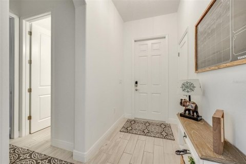 House in Melbourne, Florida 4 bedrooms, 213.86 sq.m. № 2237044 - photo 5