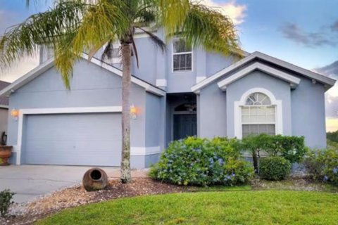 Villa ou maison à Davenport, Floride 5 chambres, 241.08 m2 № 2266417