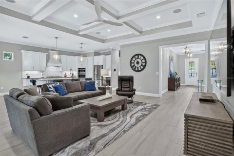 Villa ou maison à vendre à Tampa, Floride: 4 chambres, 307.69 m2 № 2410404 - photo 7