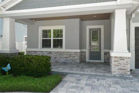Villa ou maison à vendre à Tampa, Floride: 4 chambres, 307.69 m2 № 2410404 - photo 3