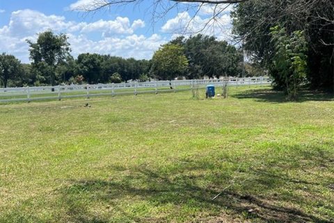 House in Winter Haven, Florida 4 bedrooms, 190.45 sq.m. № 2226092 - photo 3