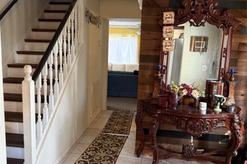 House in Winter Haven, Florida 4 bedrooms, 190.45 sq.m. № 2226092 - photo 13