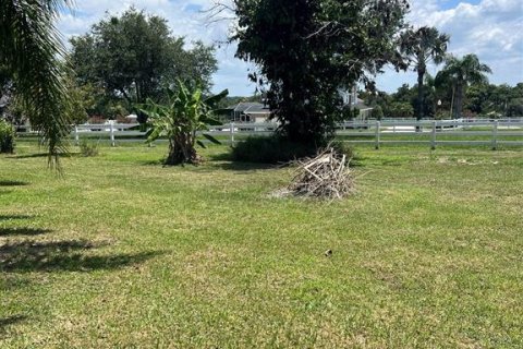 House in Winter Haven, Florida 4 bedrooms, 190.45 sq.m. № 2226092 - photo 4
