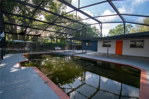 House in Orlando, Florida 3 bedrooms, 144.93 sq.m. № 1713875 - photo 9