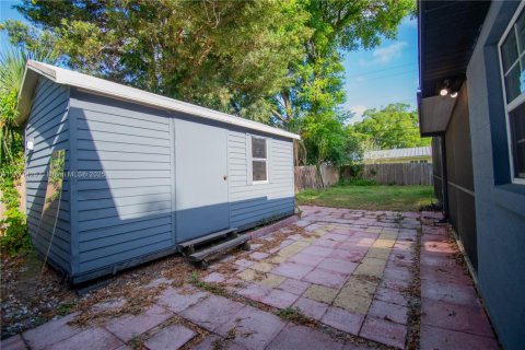 House in Orlando, Florida 3 bedrooms, 144.93 sq.m. № 1713875 - photo 6