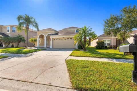 Villa ou maison à vendre à Land O' Lakes, Floride: 4 chambres, 209.96 m2 № 2414968 - photo 9