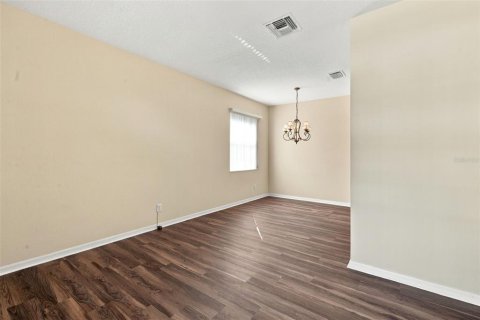 Villa ou maison à vendre à Land O' Lakes, Floride: 4 chambres, 209.96 m2 № 2414968 - photo 6