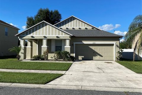 Villa ou maison à Kissimmee, Floride 4 chambres, 180.32 m2 № 2418315