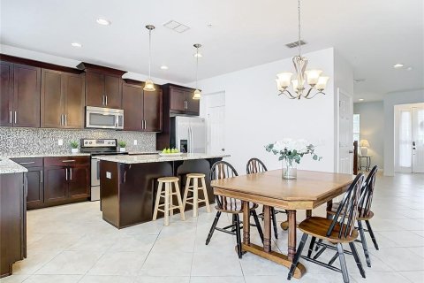 Adosado en venta en Orlando, Florida, 3 dormitorios, 149.76 m2 № 1523682 - foto 8