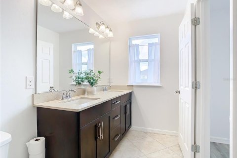 Adosado en venta en Orlando, Florida, 3 dormitorios, 149.76 m2 № 1523682 - foto 19