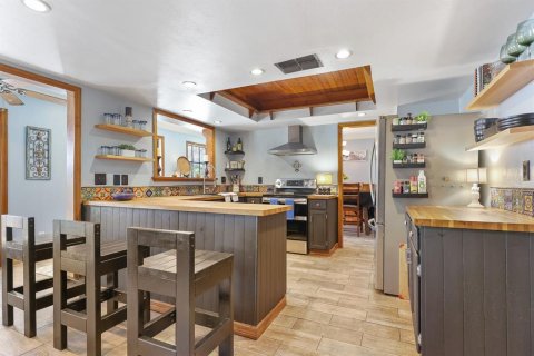 Купить виллу или дом в Брэндон, Флорида 8 комнат, 221.11м2, № 2155714 - фото 16