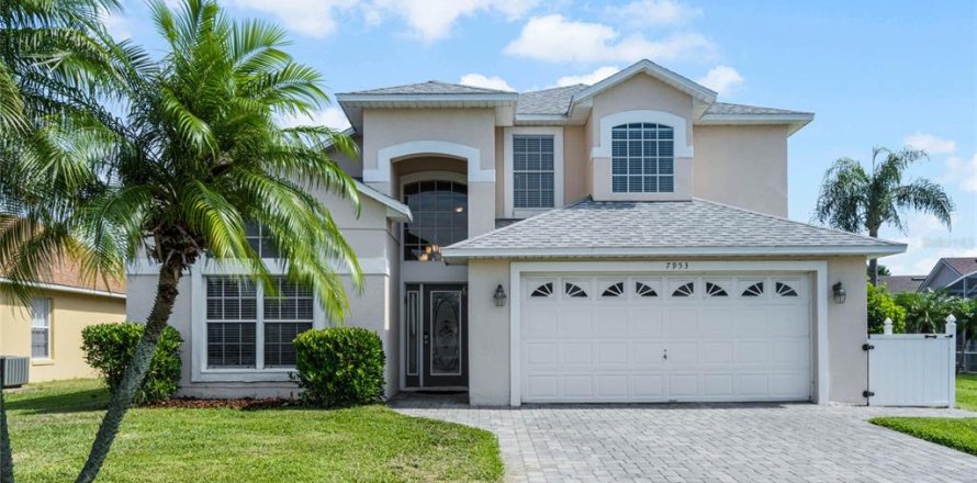 Casa en Kissimmee, Florida 5 dormitorios, 243.22 m2 № 1818973