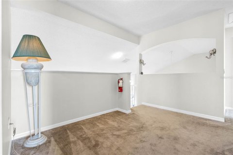 Casa en venta en Kissimmee, Florida, 5 dormitorios, 243.22 m2 № 1818973 - foto 21