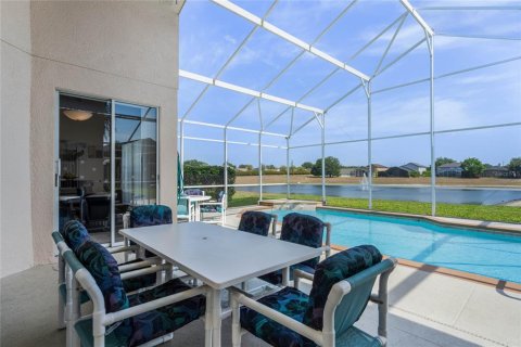 Casa en venta en Kissimmee, Florida, 5 dormitorios, 243.22 m2 № 1818973 - foto 30
