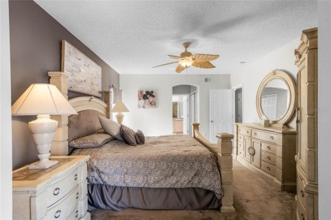 Casa en venta en Kissimmee, Florida, 5 dormitorios, 243.22 m2 № 1818973 - foto 16