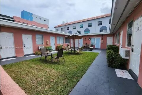Hotel in Hollywood, Florida № 1822147 - photo 3