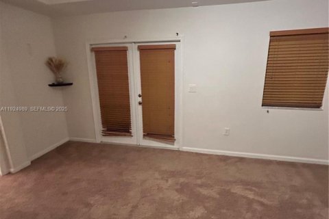 Adosado en alquiler en Homestead, Florida, 3 dormitorios, 146.79 m2 № 1983489 - foto 7