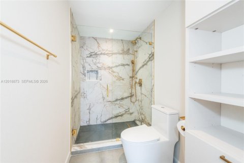 Купить кондоминиум в Майами, Флорида 1 спальня, 100.98м2, № 2145760 - фото 12