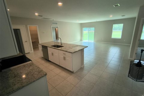 Villa ou maison à louer à Palm Coast, Floride: 4 chambres, 190.54 m2 № 2209345 - photo 6
