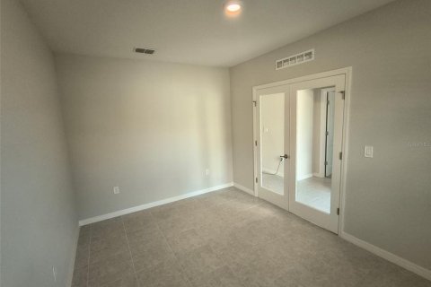 Villa ou maison à louer à Palm Coast, Floride: 4 chambres, 190.54 m2 № 2209345 - photo 3