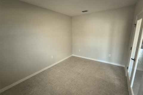 Villa ou maison à louer à Palm Coast, Floride: 4 chambres, 190.54 m2 № 2209345 - photo 4