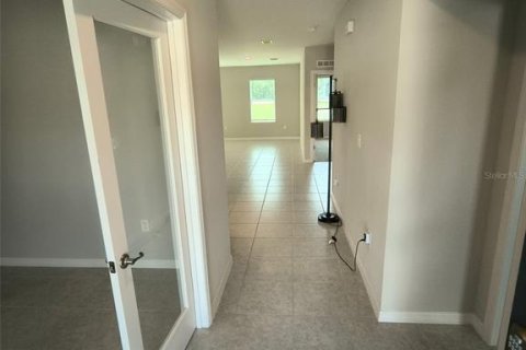 Villa ou maison à louer à Palm Coast, Floride: 4 chambres, 190.54 m2 № 2209345 - photo 2