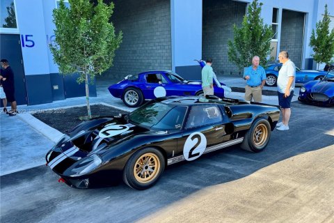 Immobilier commercial à vendre à Jupiter, Floride № 2003978 - photo 2