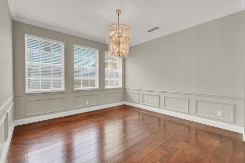 House in Jupiter, Florida 5 bedrooms, 384.52 sq.m. № 2173853 - photo 20