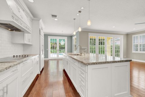 House in Jupiter, Florida 5 bedrooms, 384.52 sq.m. № 2173853 - photo 7
