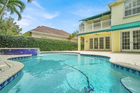 House in Jupiter, Florida 5 bedrooms, 384.52 sq.m. № 2173853 - photo 3