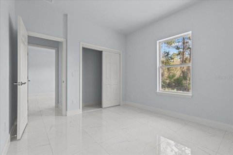 House in Deltona, Florida 4 bedrooms, 161.93 sq.m. № 2210359 - photo 29