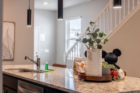 Casa en venta en Clermont, Florida, 7 dormitorios, 304.16 m2 № 1903559 - foto 19