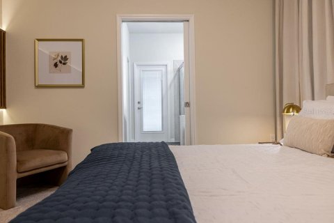 Casa en venta en Clermont, Florida, 7 dormitorios, 304.16 m2 № 1903559 - foto 23