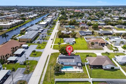 Casa en venta en Cape Coral, Florida, 3 dormitorios, 135.27 m2 № 2418333 - foto 23