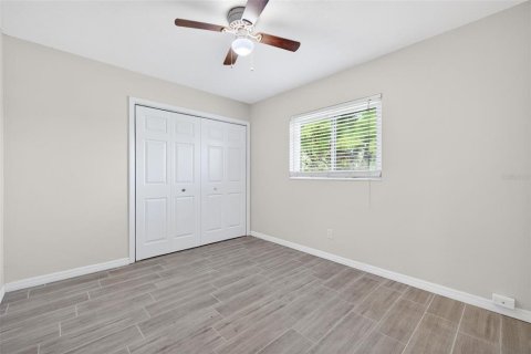 Casa en venta en Cape Coral, Florida, 3 dormitorios, 135.27 m2 № 2418333 - foto 11