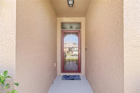Casa en venta en Davenport, Florida, 3 dormitorios, 158.49 m2 № 1723527 - foto 2