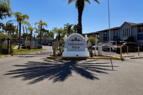 Condominio en venta en Orlando, Florida, 2 dormitorios, 90.67 m2 № 2232088 - foto 23