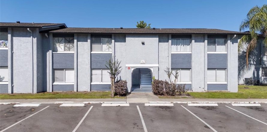 Condominio en Orlando, Florida, 2 dormitorios № 2232088